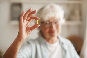 Suplementos nutricionais para idosos: Quais os melhores produtos para manter a saúde na terceira idade