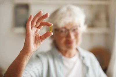 Suplementos nutricionais para idosos: Quais os melhores produtos para manter a saúde na terceira idade